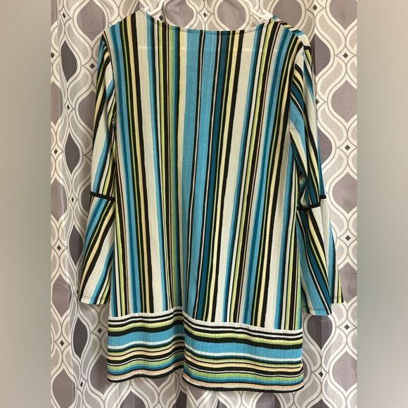 Cute multi colored striped top! - Picture 2 of 4